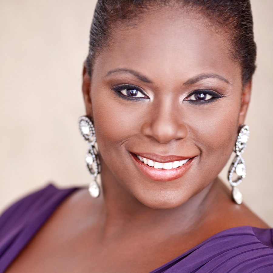 Headshot_IndraThomas